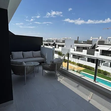 Br2 Balcones Apartment Torrevieja